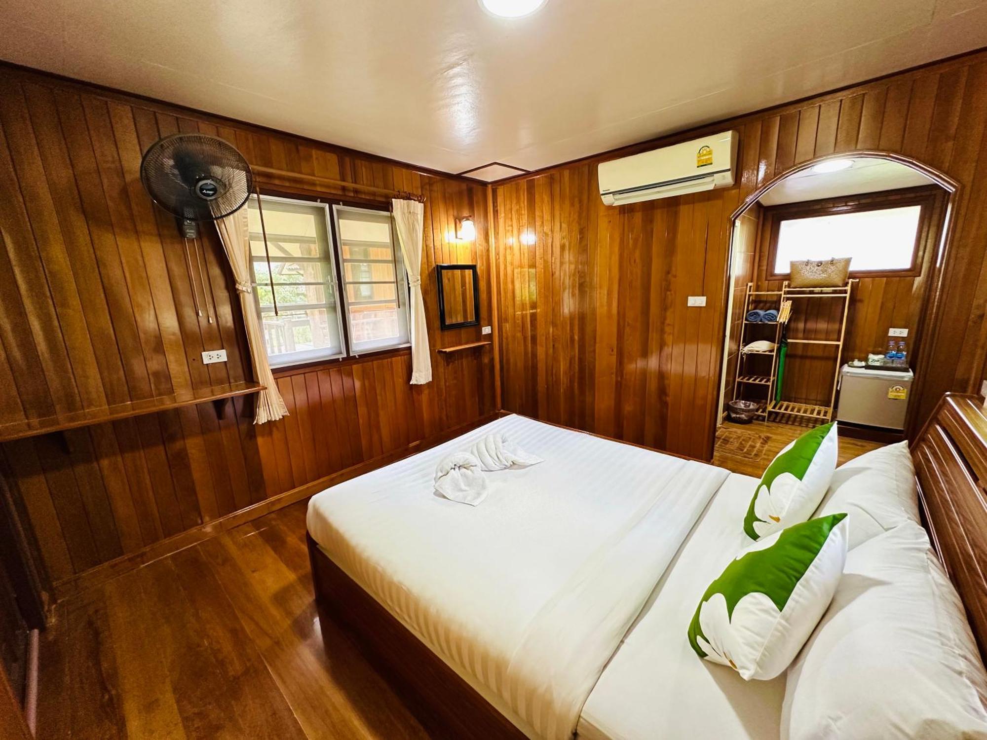 Bann Klong Jao Homestay Ko Kut Extérieur photo